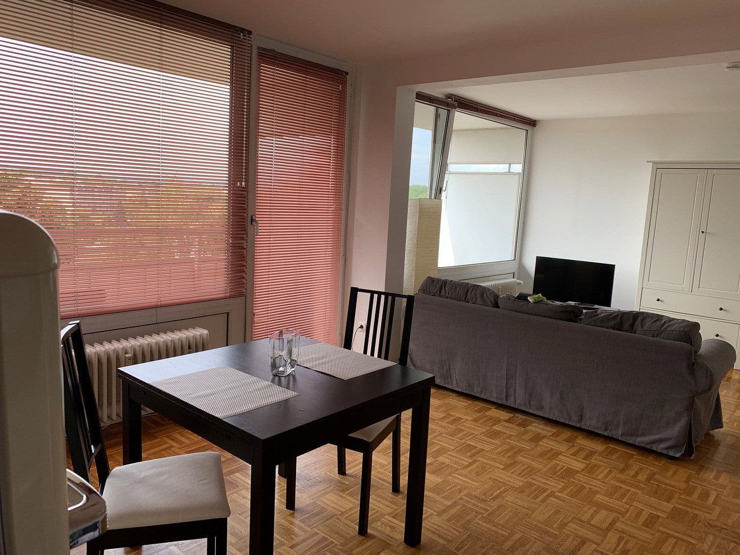 Pronájem bytu 1+1 45 m², Königswinterer Str. 156, Bonn, Severní Porýní-Vestfálsko Pronájem bytu 1+1 45 m², Königswinterer Str. 156, Bonn, Severní Porýní-Vestfálsko