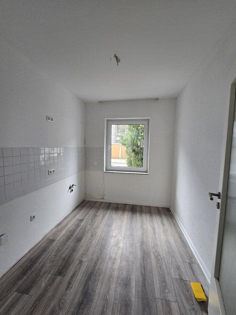 Pronájem bytu 2+1 55 m², Merzenicher Strasse 11, Düren, Severní Porýní-Vestfálsko Pronájem bytu 2+1 55 m², Merzenicher Strasse 11, Düren, Severní Porýní-Vestfálsko