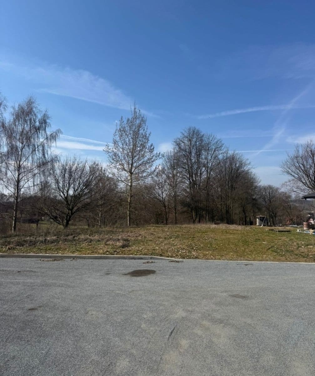 Prodej pozemku 1.052 m², Pelhřimov, Kraj Vysočina Prodej pozemku 1.052 m², Pelhřimov, Kraj Vysočina