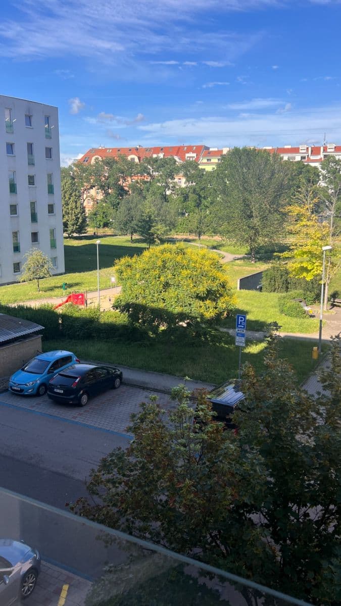Prodej bytu 1+kk 30 m², Zderadova, Brno, Jihomoravský kraj Prodej bytu 1+kk 30 m², Zderadova, Brno, Jihomoravský kraj