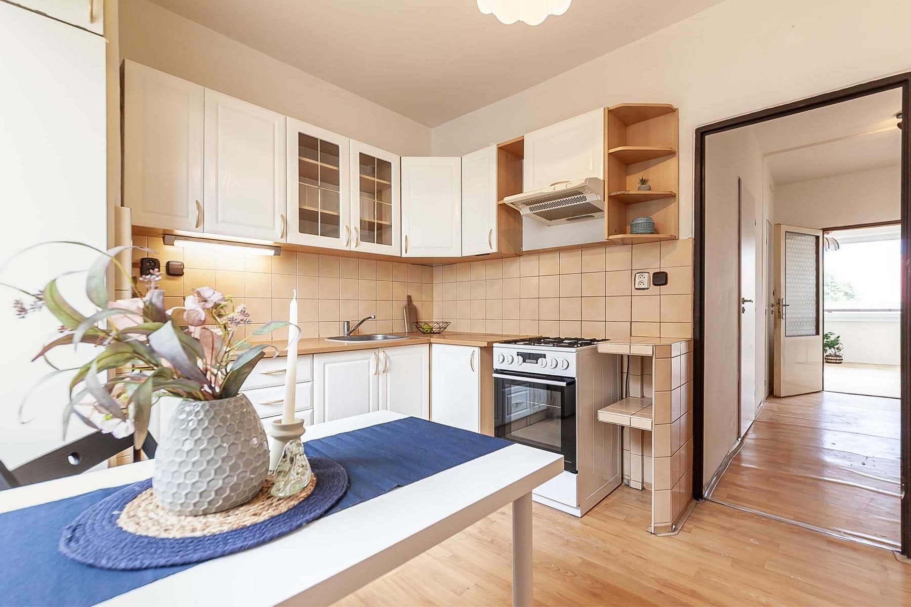 Prodej bytu 3+1 69 m², Okořská, Praha, Praha Prodej bytu 3+1 69 m², Okořská, Praha, Praha