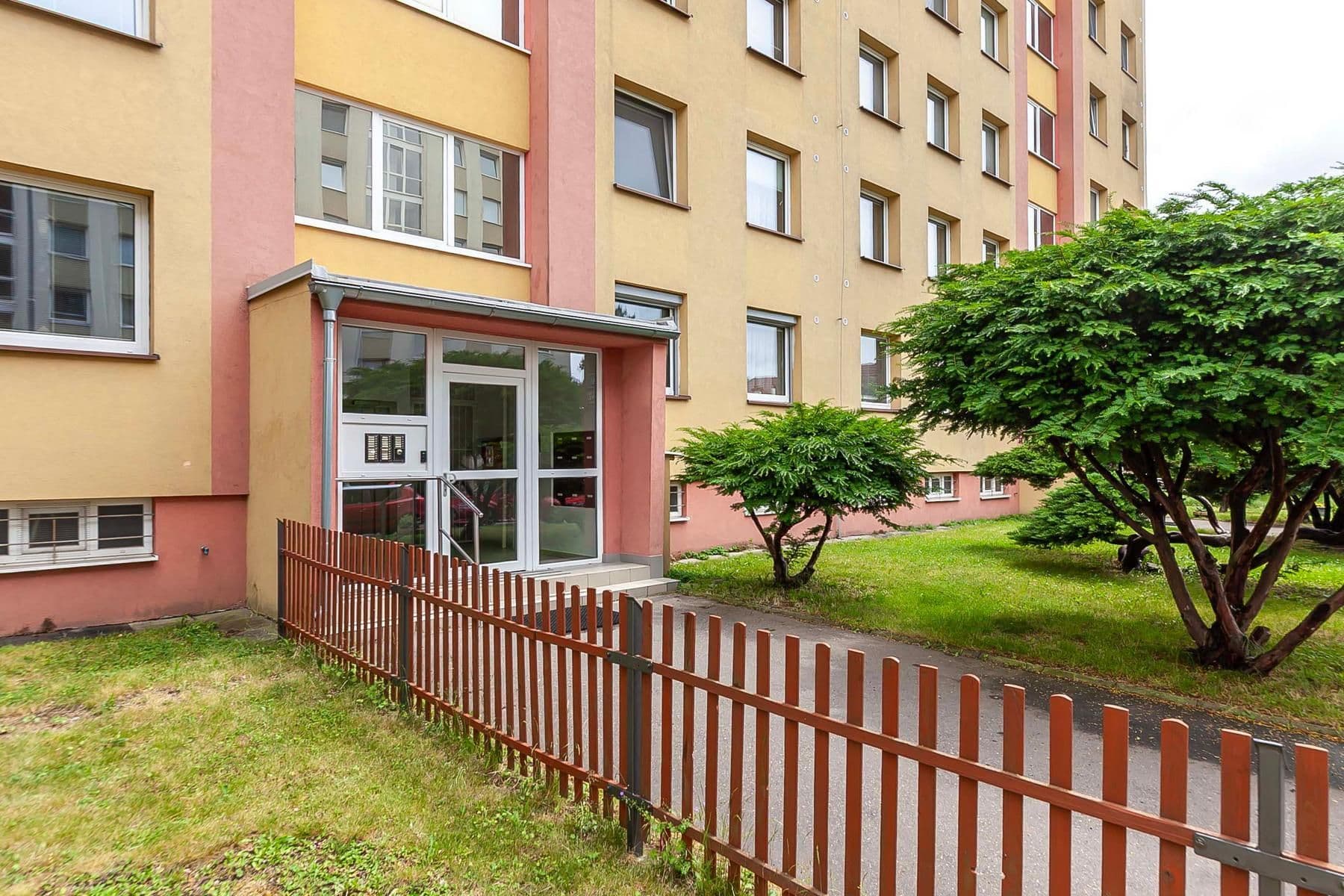 Prodej bytu 3+1 69 m², Okořská, Praha, Praha Prodej bytu 3+1 69 m², Okořská, Praha, Praha