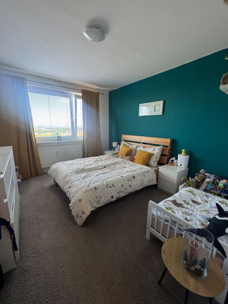 Pronájem bytu 2+1 60 m², Kamenný vrch, Chomutov, Ústecký kraj Pronájem bytu 2+1 60 m², Kamenný vrch, Chomutov, Ústecký kraj