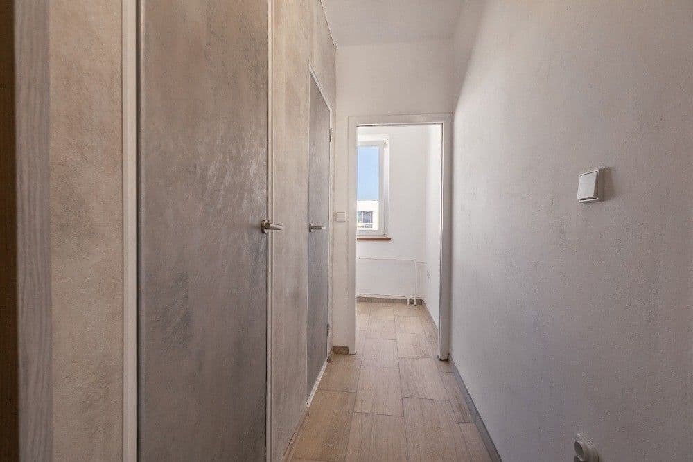 Pronájem bytu 1+1 34 m², Šrámkova, Ústí nad Labem, Ústecký kraj Pronájem bytu 1+1 34 m², Šrámkova, Ústí nad Labem, Ústecký kraj