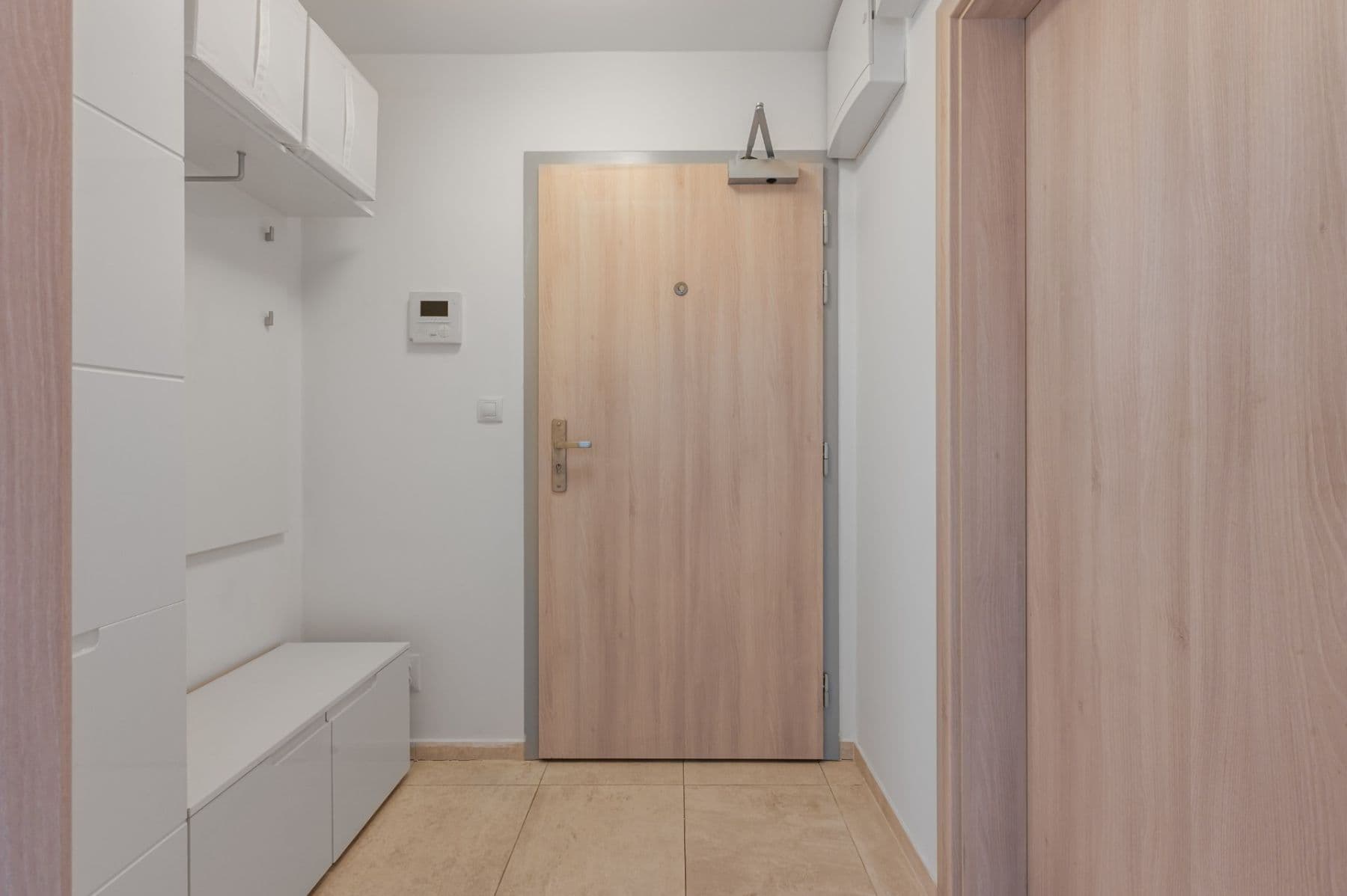 Pronájem bytu 2+kk 58 m², U Mlýnského kanálu, Praha, Praha Pronájem bytu 2+kk 58 m², U Mlýnského kanálu, Praha, Praha