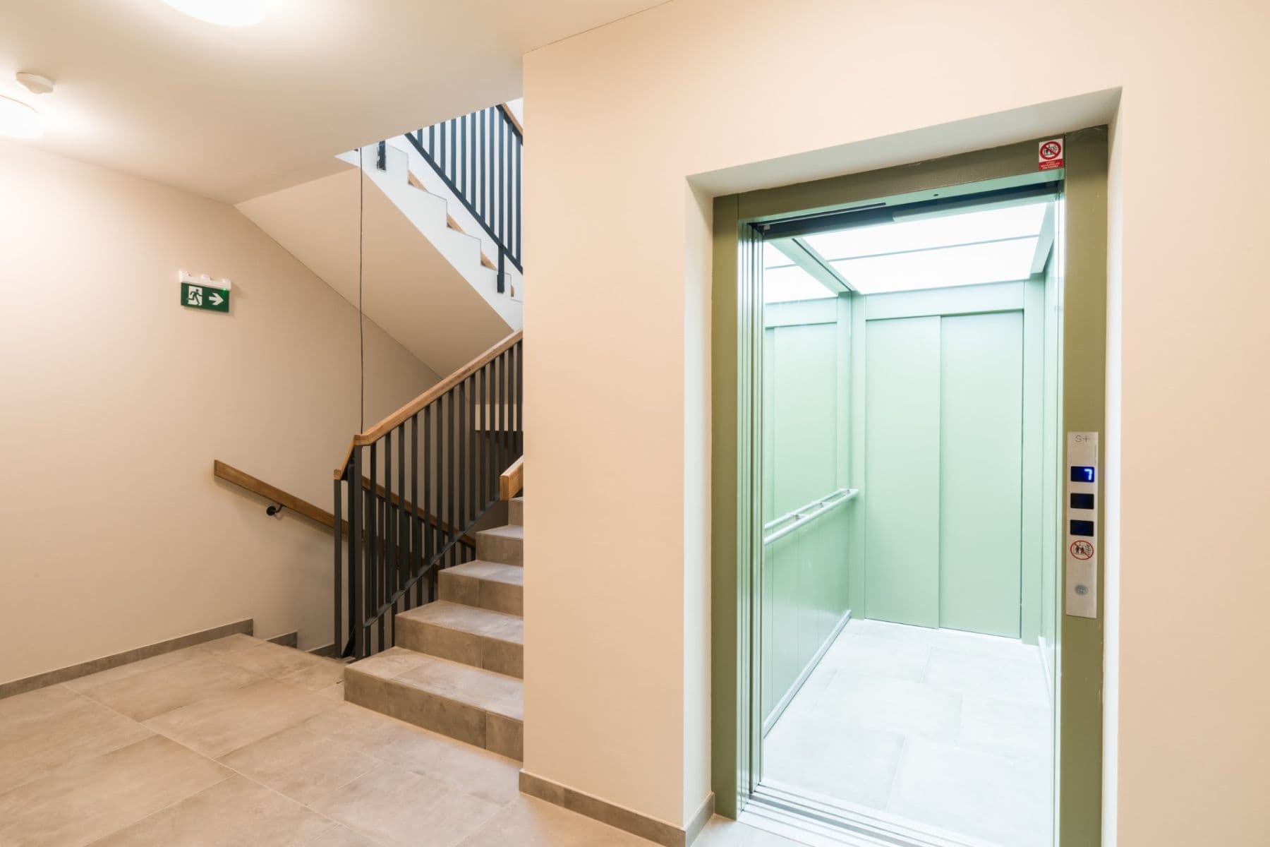 Prodej bytu 2+kk 47 m², Arnošta Valenty, Praha, Praha Prodej bytu 2+kk 47 m², Arnošta Valenty, Praha, Praha