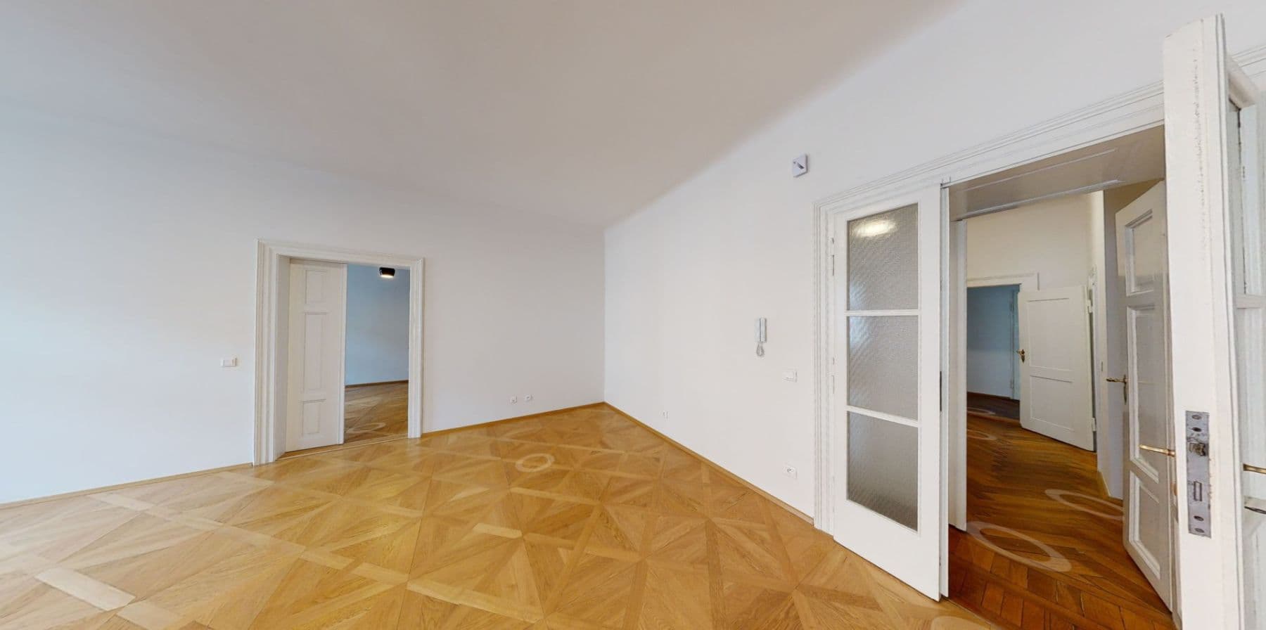 Pronájem bytu 2+kk 77 m², Národní, Praha, Praha Pronájem bytu 2+kk 77 m², Národní, Praha, Praha