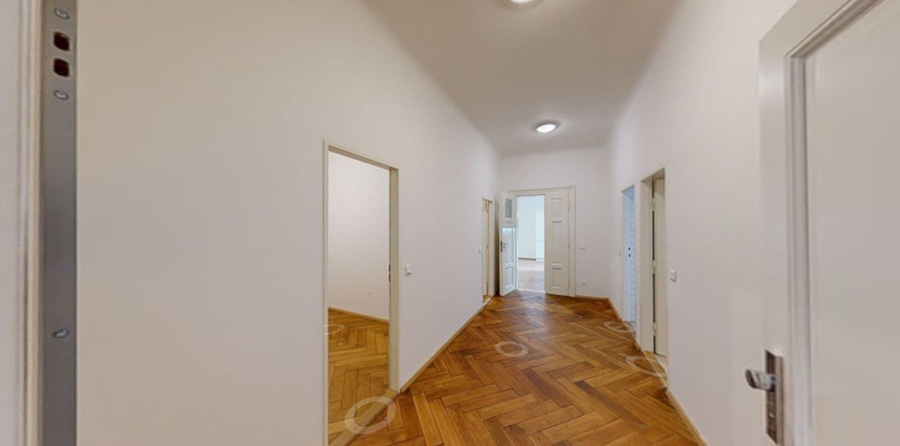 Pronájem bytu 2+kk 122 m², Národní, Praha, Praha Pronájem bytu 2+kk 122 m², Národní, Praha, Praha
