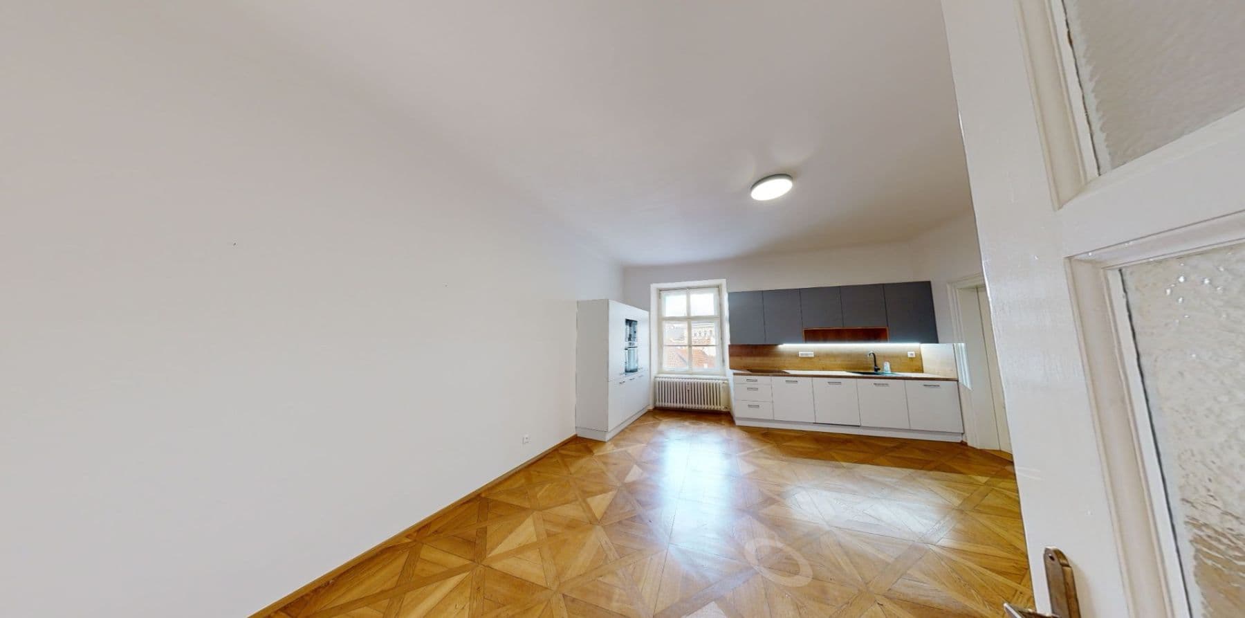 Pronájem bytu 2+kk 122 m², Národní, Praha, Praha Pronájem bytu 2+kk 122 m², Národní, Praha, Praha