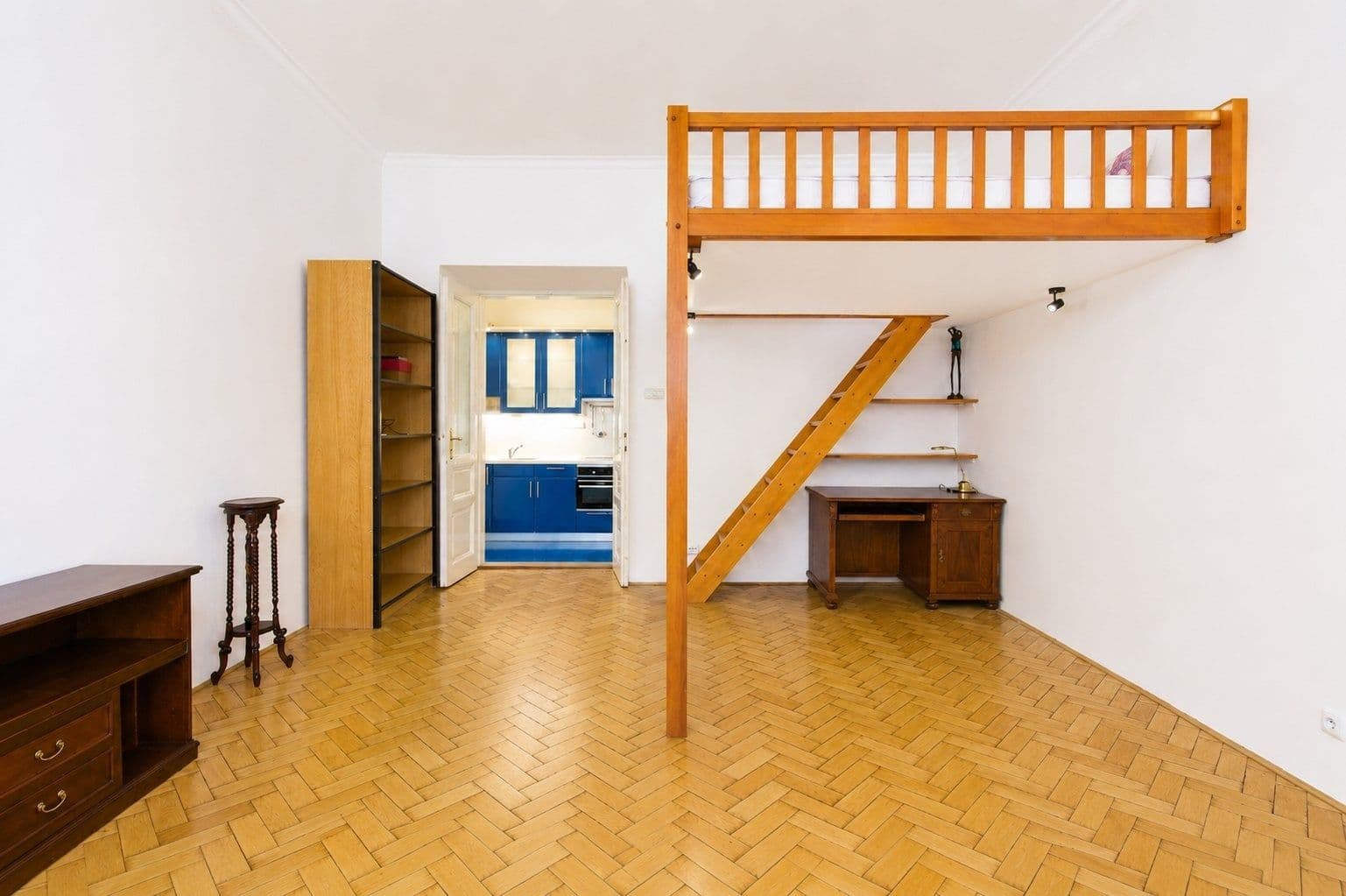 Pronájem bytu 2+1 50 m², Slavíkova, Praha, Praha Pronájem bytu 2+1 50 m², Slavíkova, Praha, Praha
