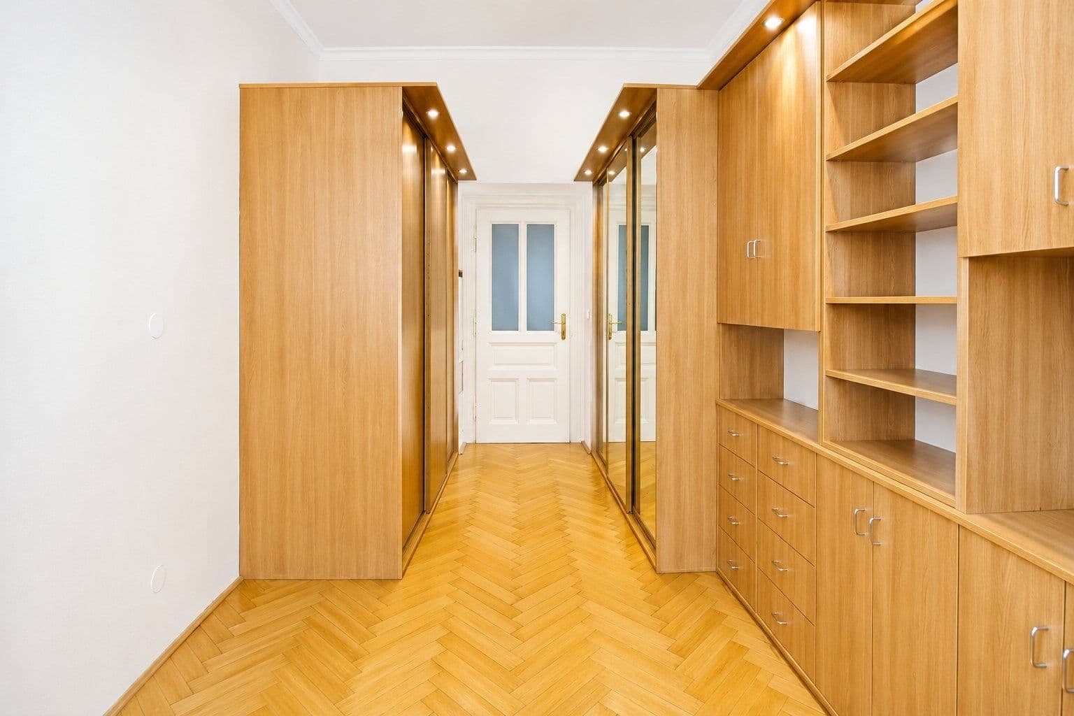 Pronájem bytu 2+1 50 m², Slavíkova, Praha, Praha Pronájem bytu 2+1 50 m², Slavíkova, Praha, Praha