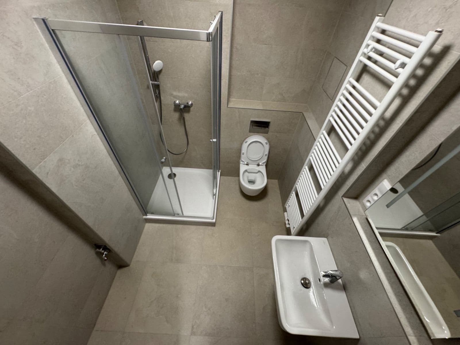 Pronájem bytu 1+kk 36 m², Divíškové, Praha, Praha Pronájem bytu 1+kk 36 m², Divíškové, Praha, Praha