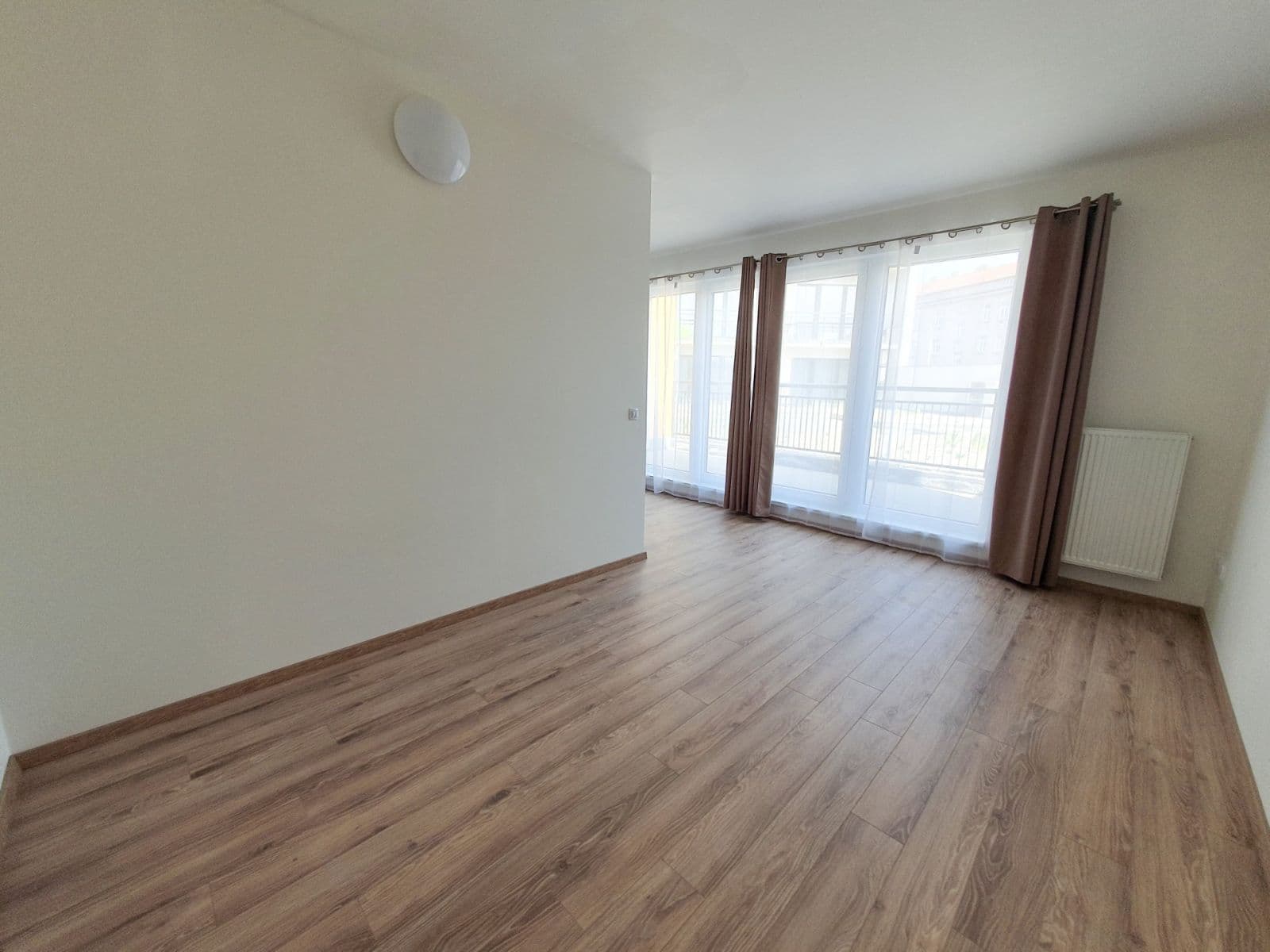 Pronájem bytu 1+kk 49 m², Plotní, Brno, Jihomoravský kraj Pronájem bytu 1+kk 49 m², Plotní, Brno, Jihomoravský kraj