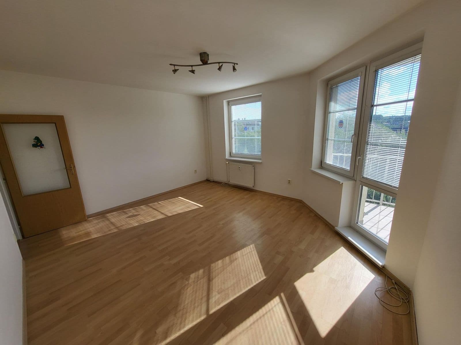Pronájem bytu 2+1 63 m², Topolová, Olomouc, Olomoucký kraj Pronájem bytu 2+1 63 m², Topolová, Olomouc, Olomoucký kraj