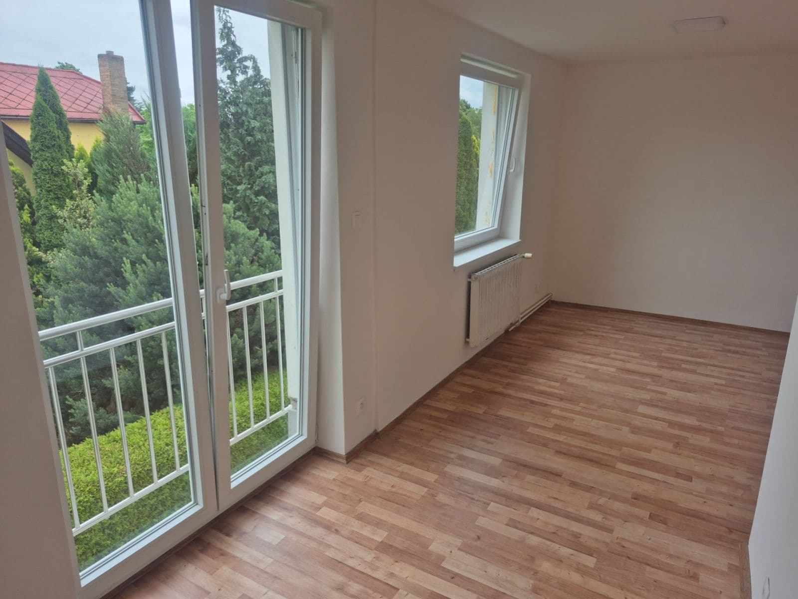 Pronájem bytu 4+1 88 m², Lišická, Praha, Praha Pronájem bytu 4+1 88 m², Lišická, Praha, Praha