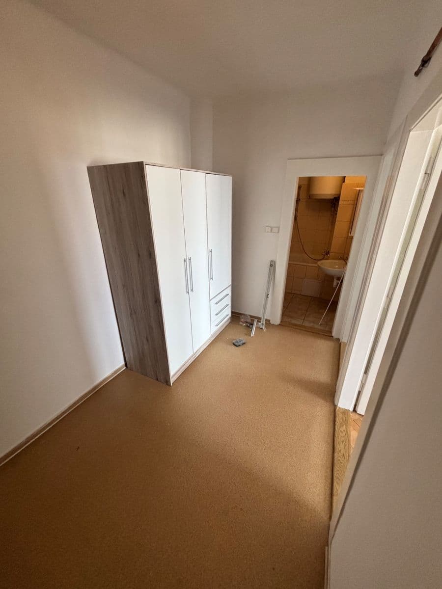 Pronájem bytu 2+kk 48 m², Rečkova, Praha, Praha Pronájem bytu 2+kk 48 m², Rečkova, Praha, Praha