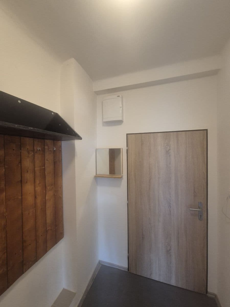 Pronájem bytu 1+kk 35 m², Kladenská, Praha, Praha Pronájem bytu 1+kk 35 m², Kladenská, Praha, Praha