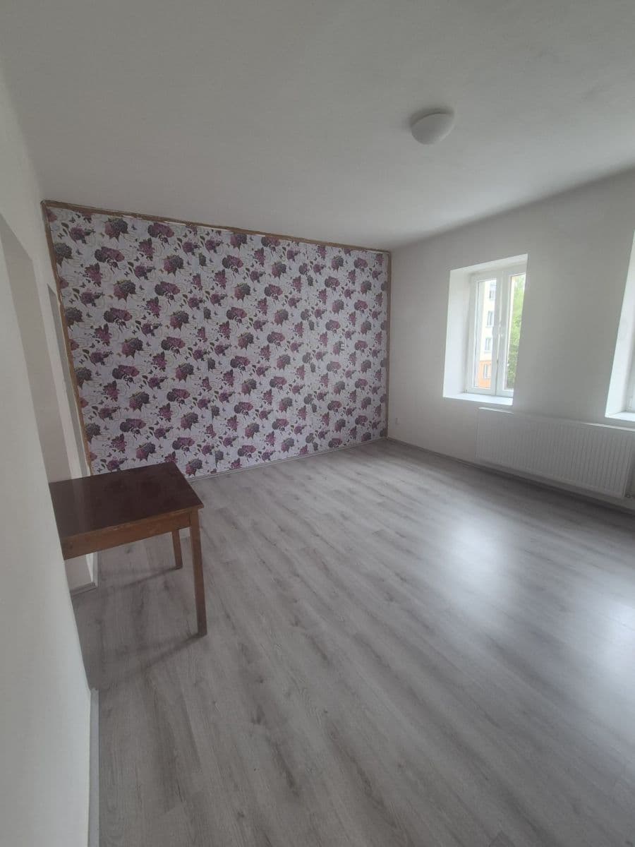 Pronájem bytu 1+kk 35 m², Kladenská, Praha, Praha Pronájem bytu 1+kk 35 m², Kladenská, Praha, Praha