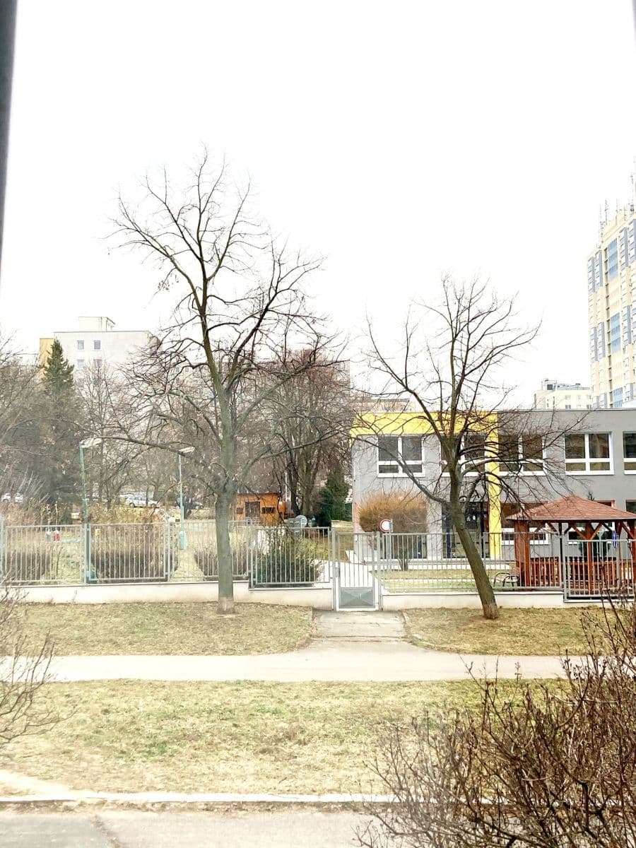 Pronájem bytu 2+kk 40 m², Poznaňská, Praha, Praha Pronájem bytu 2+kk 40 m², Poznaňská, Praha, Praha