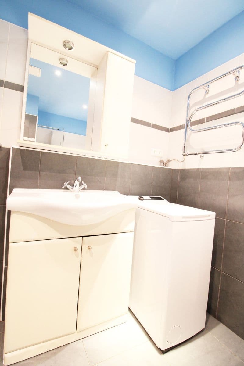 Pronájem bytu 2+kk 40 m², Poznaňská, Praha, Praha Pronájem bytu 2+kk 40 m², Poznaňská, Praha, Praha