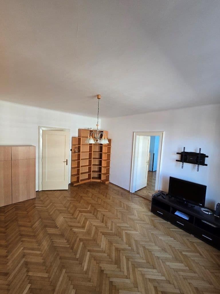 Pronájem bytu 2+1 85 m², Českobratrská, Ostrava, Moravskoslezský kraj Pronájem bytu 2+1 85 m², Českobratrská, Ostrava, Moravskoslezský kraj