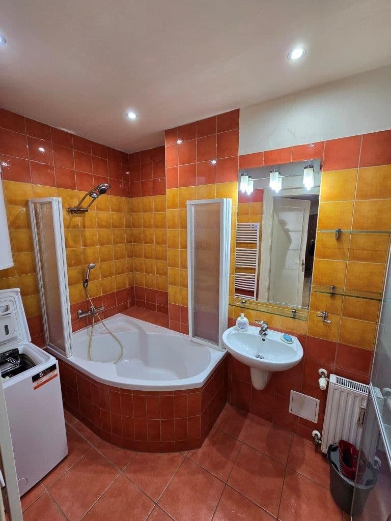 Pronájem bytu 2+1 85 m², Českobratrská, Ostrava, Moravskoslezský kraj Pronájem bytu 2+1 85 m², Českobratrská, Ostrava, Moravskoslezský kraj