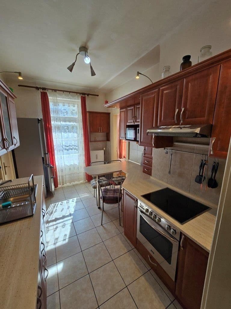 Pronájem bytu 2+1 85 m², Českobratrská, Ostrava, Moravskoslezský kraj Pronájem bytu 2+1 85 m², Českobratrská, Ostrava, Moravskoslezský kraj