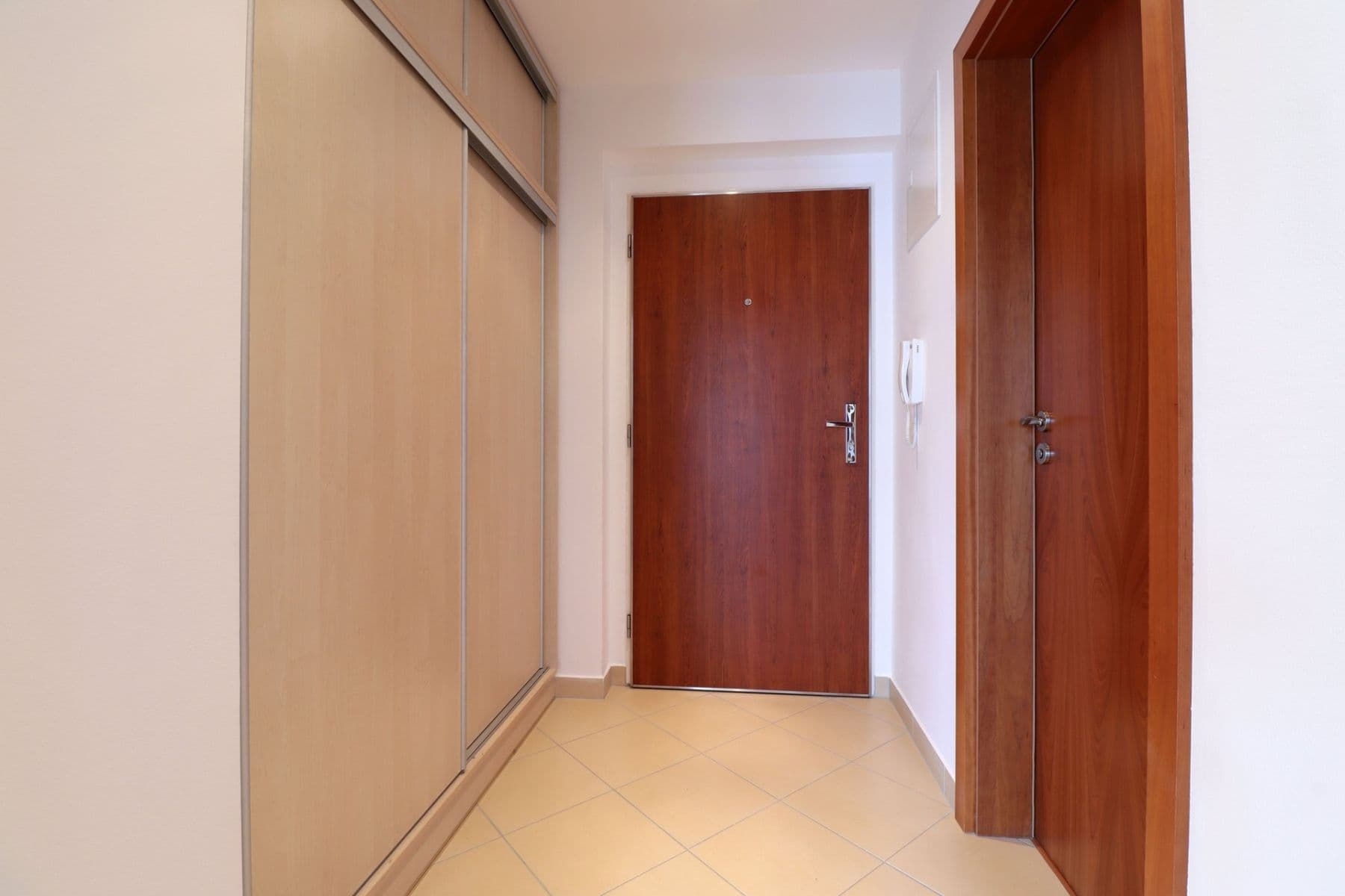 Pronájem bytu 2+kk 49 m², Nad Akcízem, Praha, Praha Pronájem bytu 2+kk 49 m², Nad Akcízem, Praha, Praha