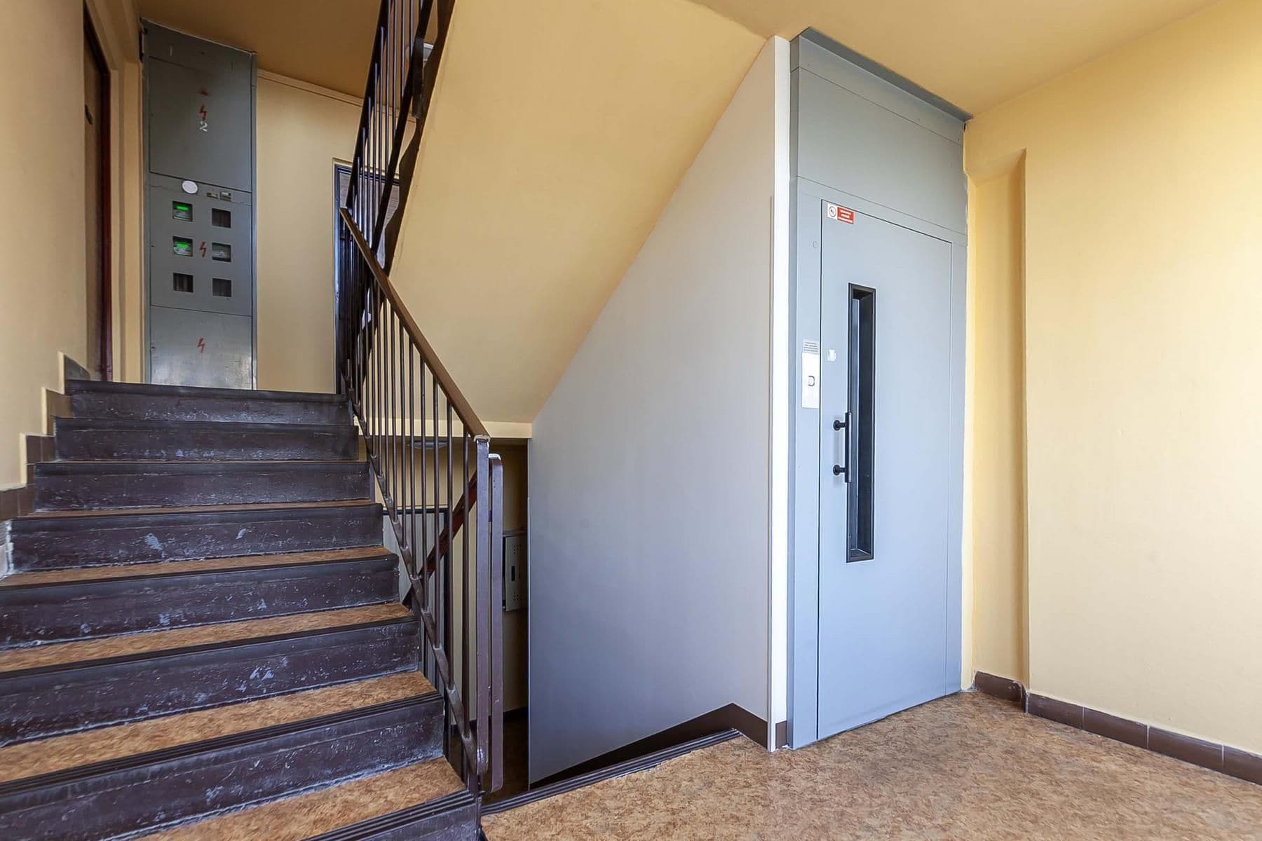 Prodej bytu 2+kk 42 m², Jana Palacha, Mladá Boleslav, Středočeský kraj Prodej bytu 2+kk 42 m², Jana Palacha, Mladá Boleslav, Středočeský kraj
