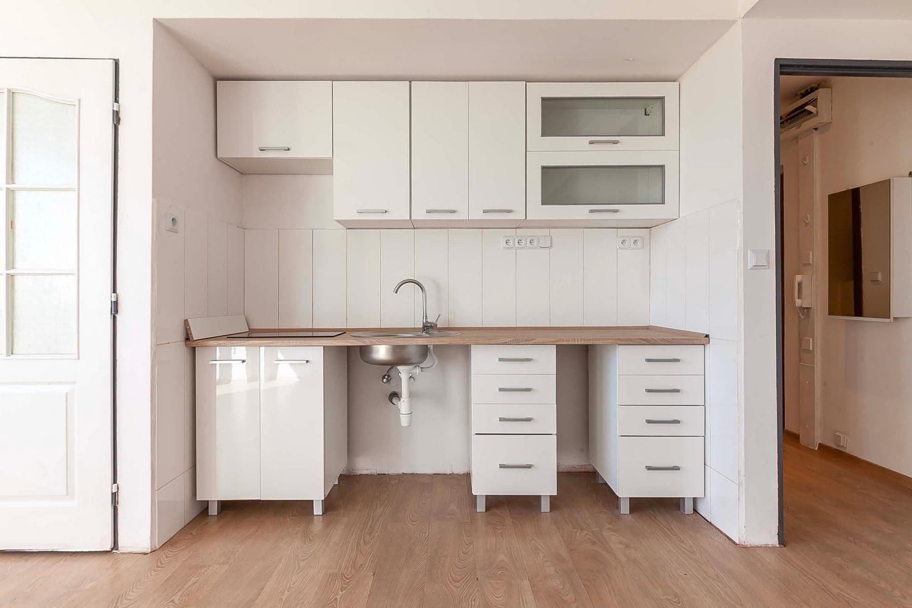 Prodej bytu 2+kk 42 m², Jana Palacha, Mladá Boleslav, Středočeský kraj Prodej bytu 2+kk 42 m², Jana Palacha, Mladá Boleslav, Středočeský kraj