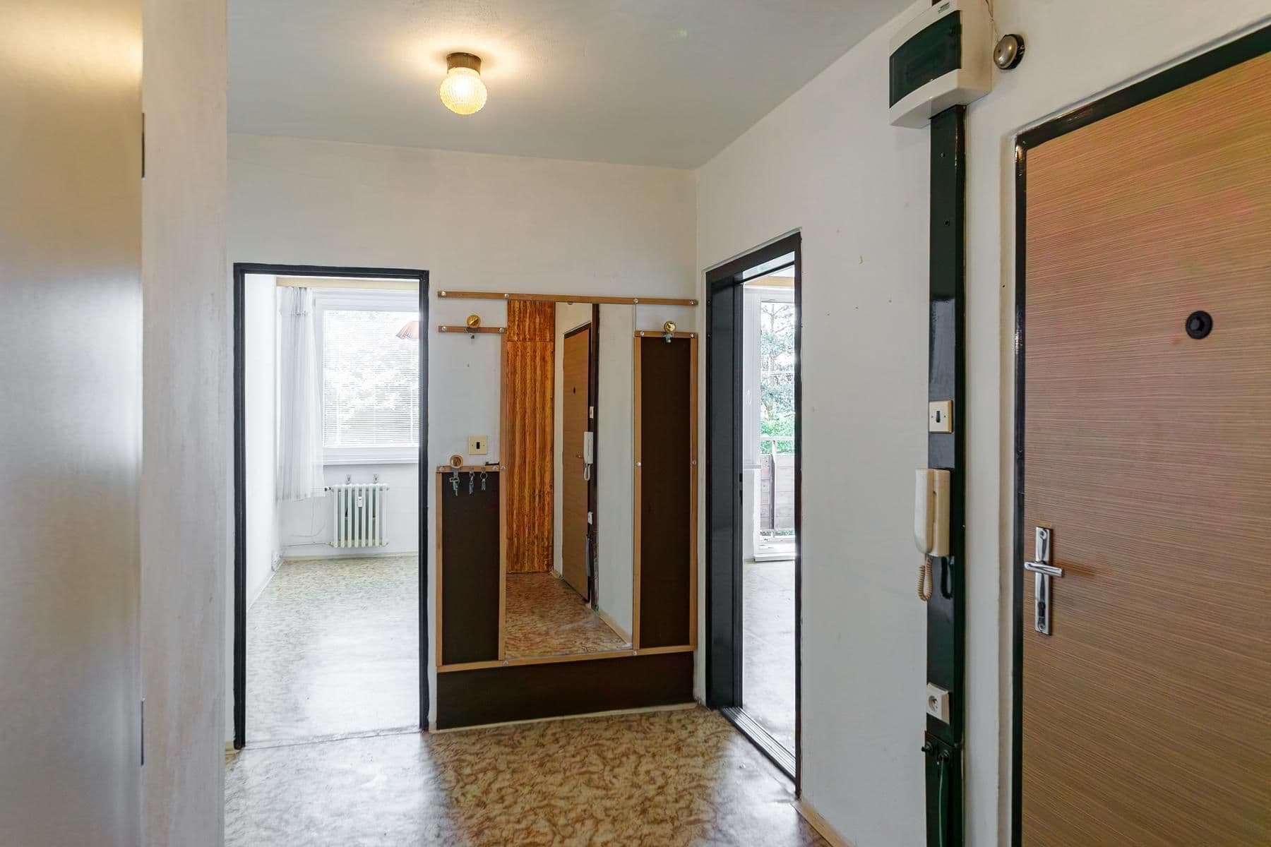 Prodej bytu 3+1 63 m², U Krbu, Praha, Praha Prodej bytu 3+1 63 m², U Krbu, Praha, Praha