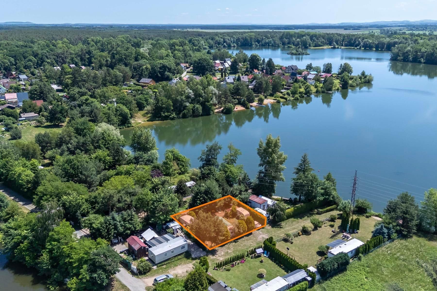 Prodej pozemku 358 m², Sadská, Středočeský kraj Prodej pozemku 358 m², Sadská, Středočeský kraj