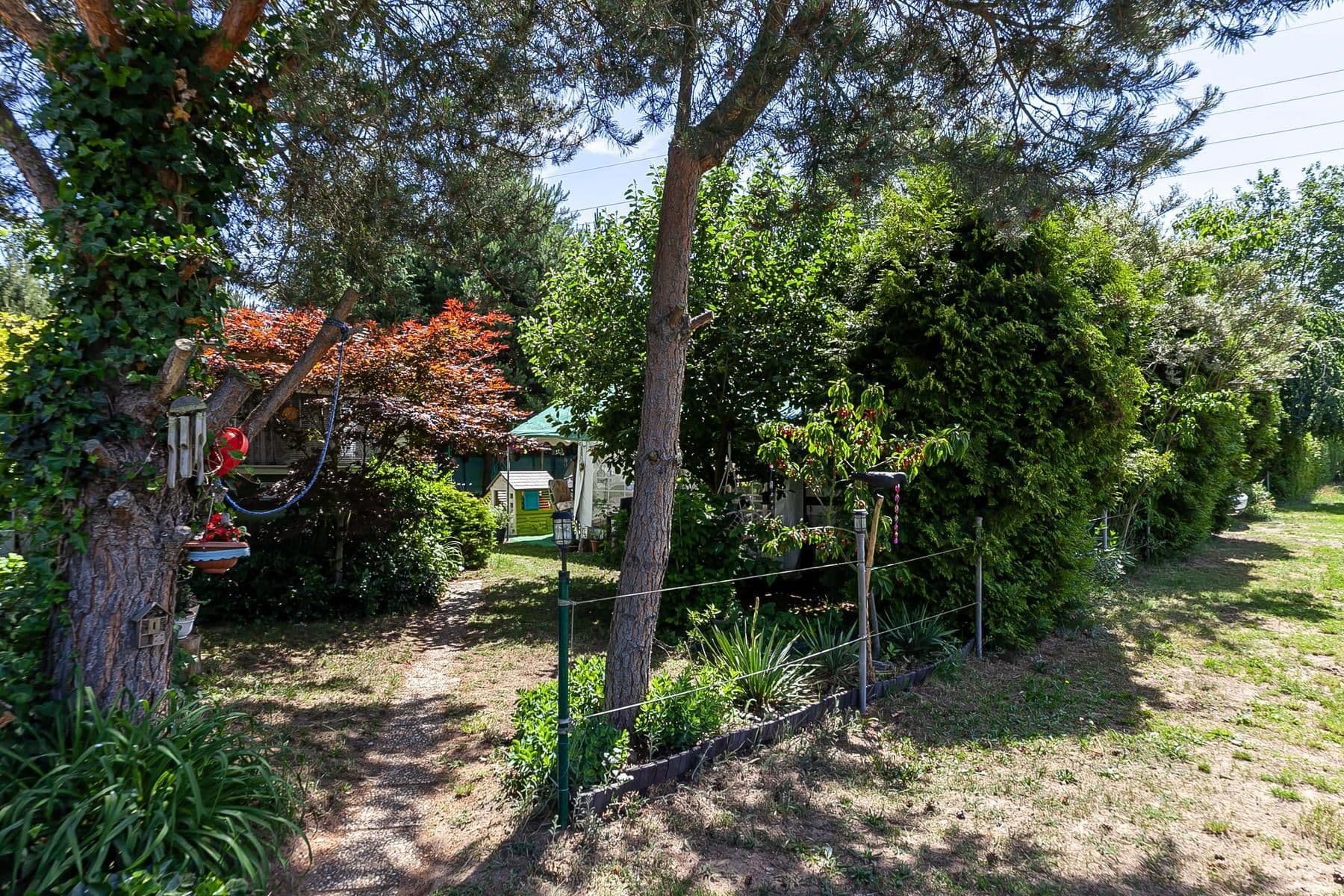 Prodej pozemku 358 m², Sadská, Středočeský kraj Prodej pozemku 358 m², Sadská, Středočeský kraj