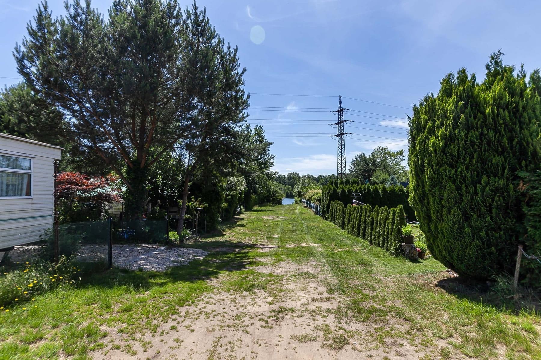 Prodej pozemku 358 m², Sadská, Středočeský kraj Prodej pozemku 358 m², Sadská, Středočeský kraj