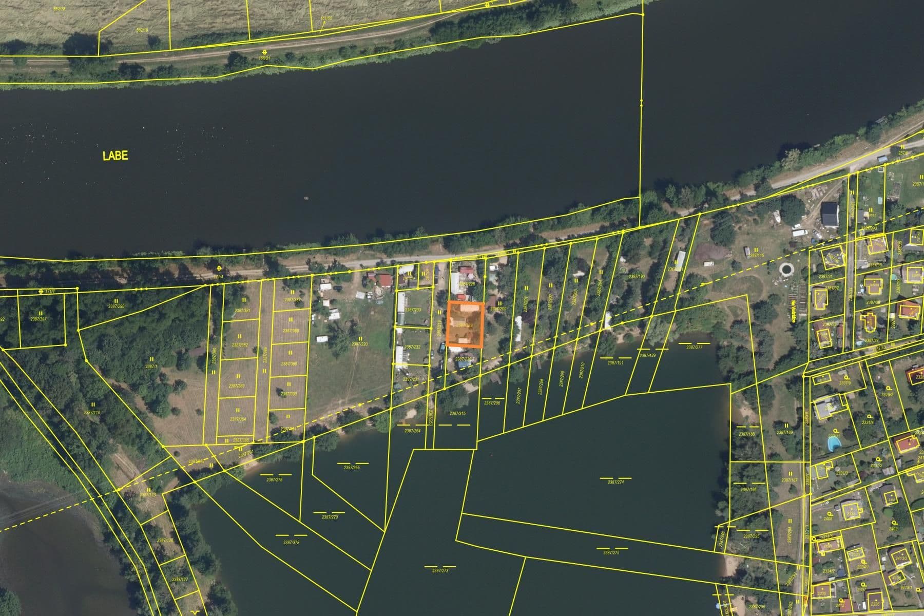 Prodej pozemku 358 m², Sadská, Středočeský kraj Prodej pozemku 358 m², Sadská, Středočeský kraj
