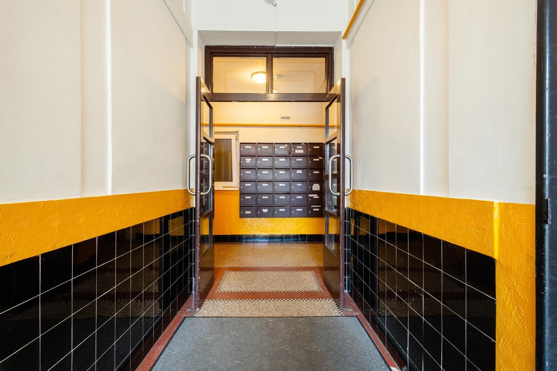 Prodej bytu 2+1 48 m², Na žertvách, Praha, Praha Prodej bytu 2+1 48 m², Na žertvách, Praha, Praha