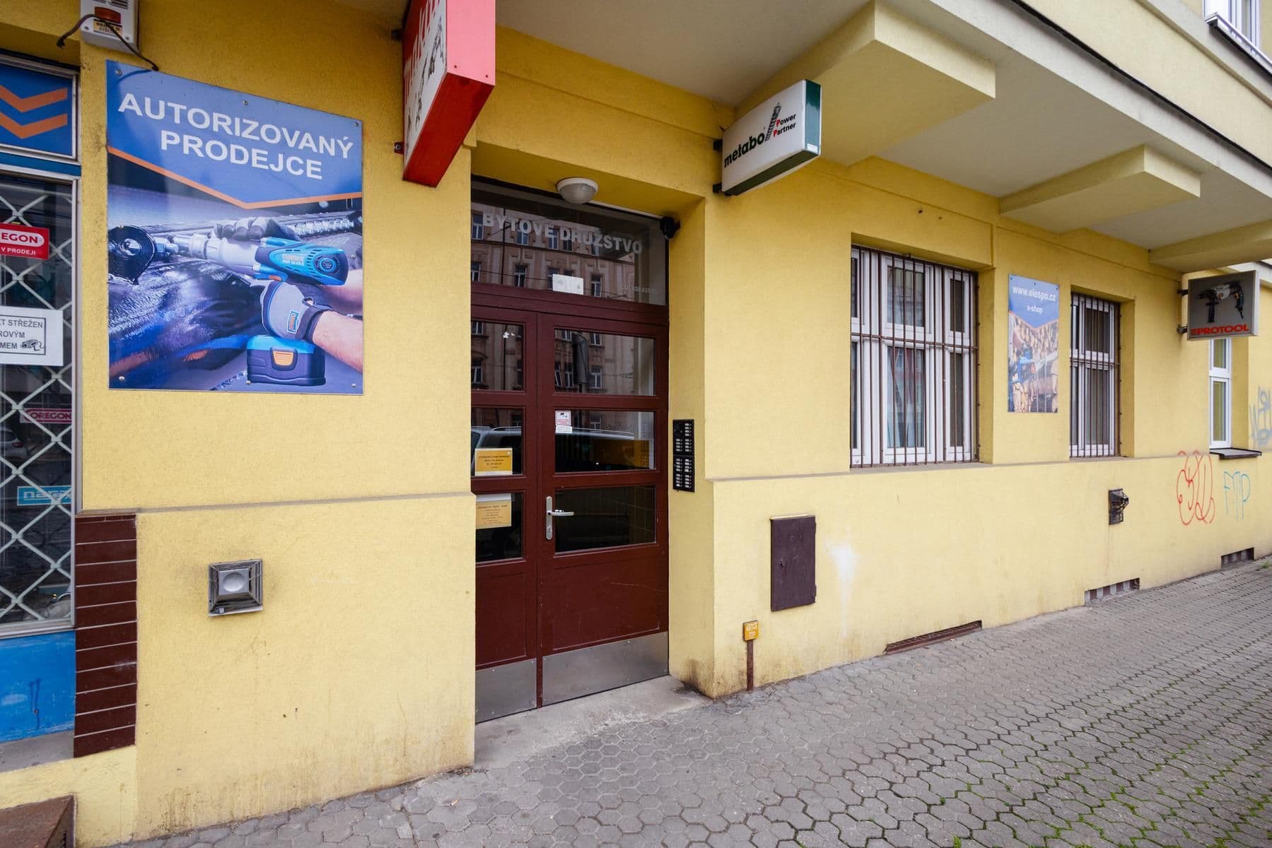 Prodej bytu 2+1 48 m², Na žertvách, Praha, Praha Prodej bytu 2+1 48 m², Na žertvách, Praha, Praha