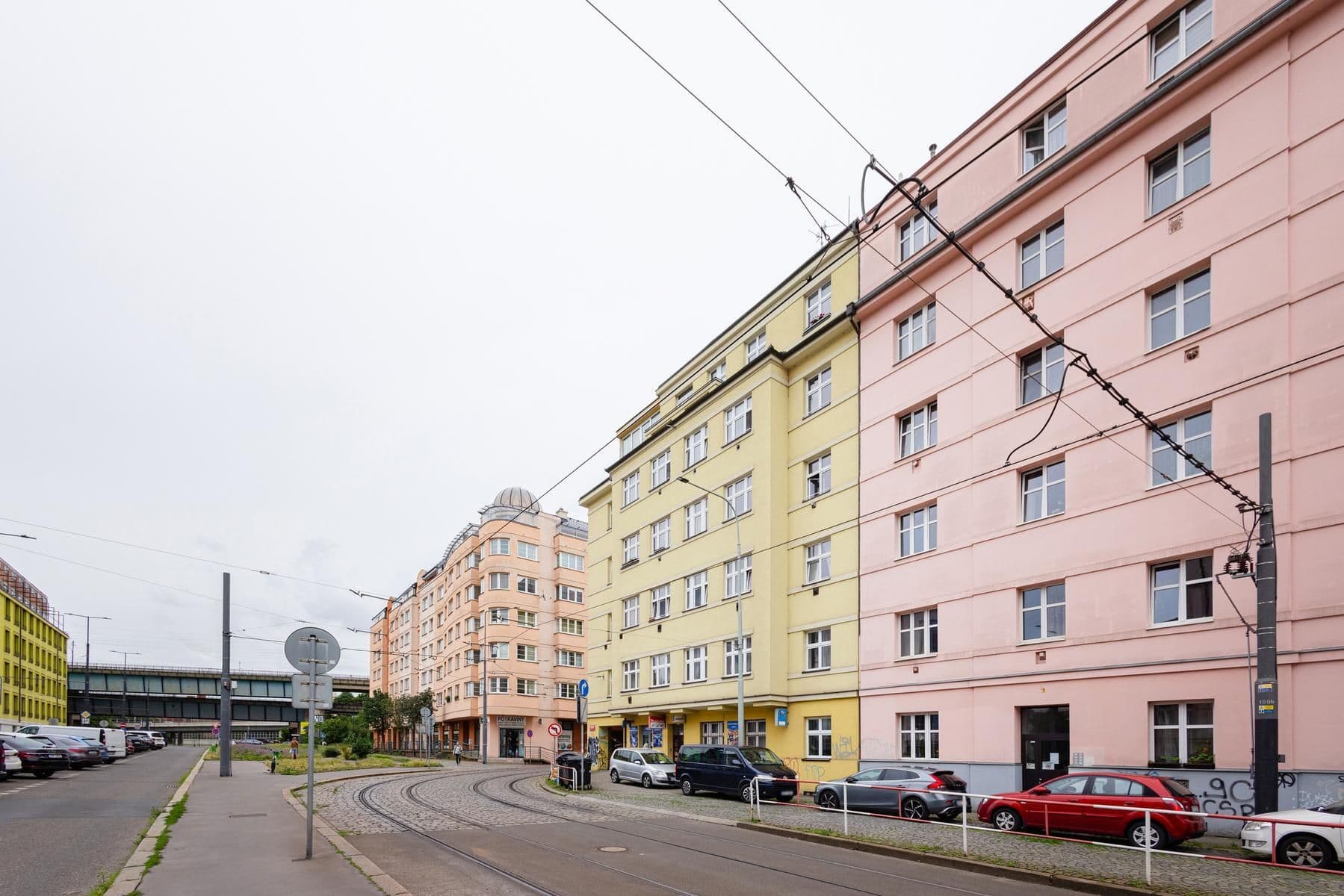Prodej bytu 2+1 48 m², Na žertvách, Praha, Praha Prodej bytu 2+1 48 m², Na žertvách, Praha, Praha