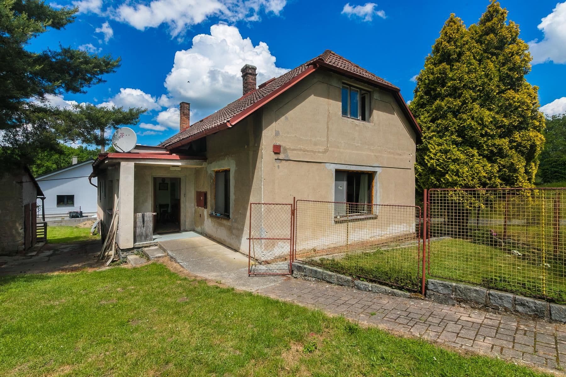 Prodej domu 150 m², pozemek 816 m², Malešov, Středočeský kraj Prodej domu 150 m², pozemek 816 m², Malešov, Středočeský kraj