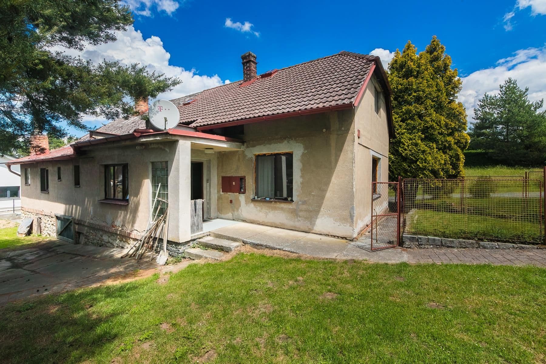 Prodej domu 150 m², pozemek 816 m², Malešov, Středočeský kraj Prodej domu 150 m², pozemek 816 m², Malešov, Středočeský kraj