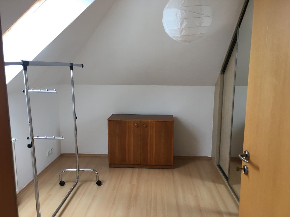 Pronájem bytu 4+kk 95 m², Mladotova, Praha, Praha Pronájem bytu 4+kk 95 m², Mladotova, Praha, Praha