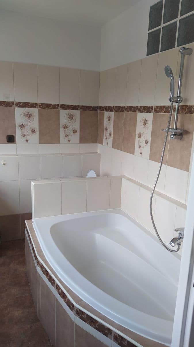 Prodej bytu 1+kk 28 m², Petra Křičky, Ostrava, Moravskoslezský kraj Prodej bytu 1+kk 28 m², Petra Křičky, Ostrava, Moravskoslezský kraj