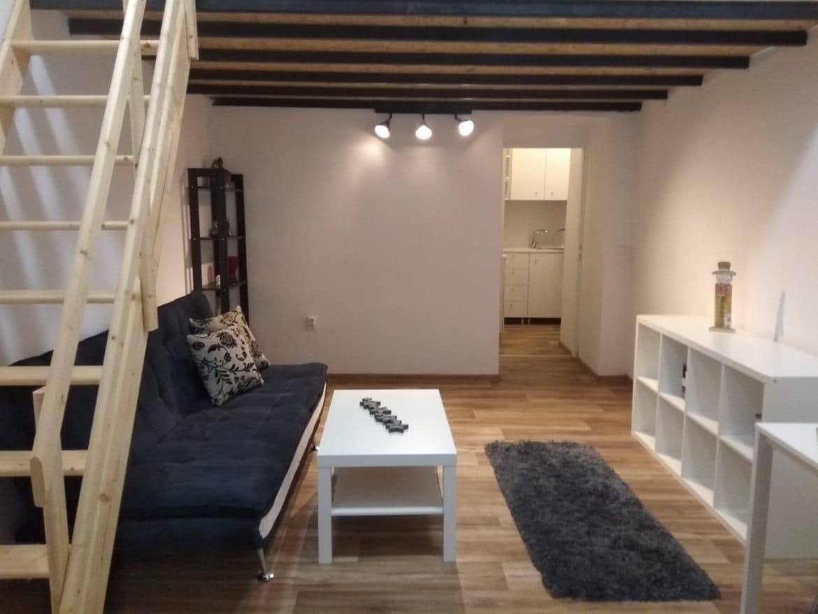 Prodej bytu 1+kk 28 m², Ohradní, Praha, Praha Prodej bytu 1+kk 28 m², Ohradní, Praha, Praha