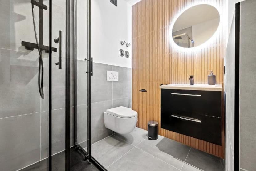 Pronájem bytu 1+1 11 m², Obergiesing-Fasangarten, Bavorsko Pronájem bytu 1+1 11 m², Obergiesing-Fasangarten, Bavorsko
