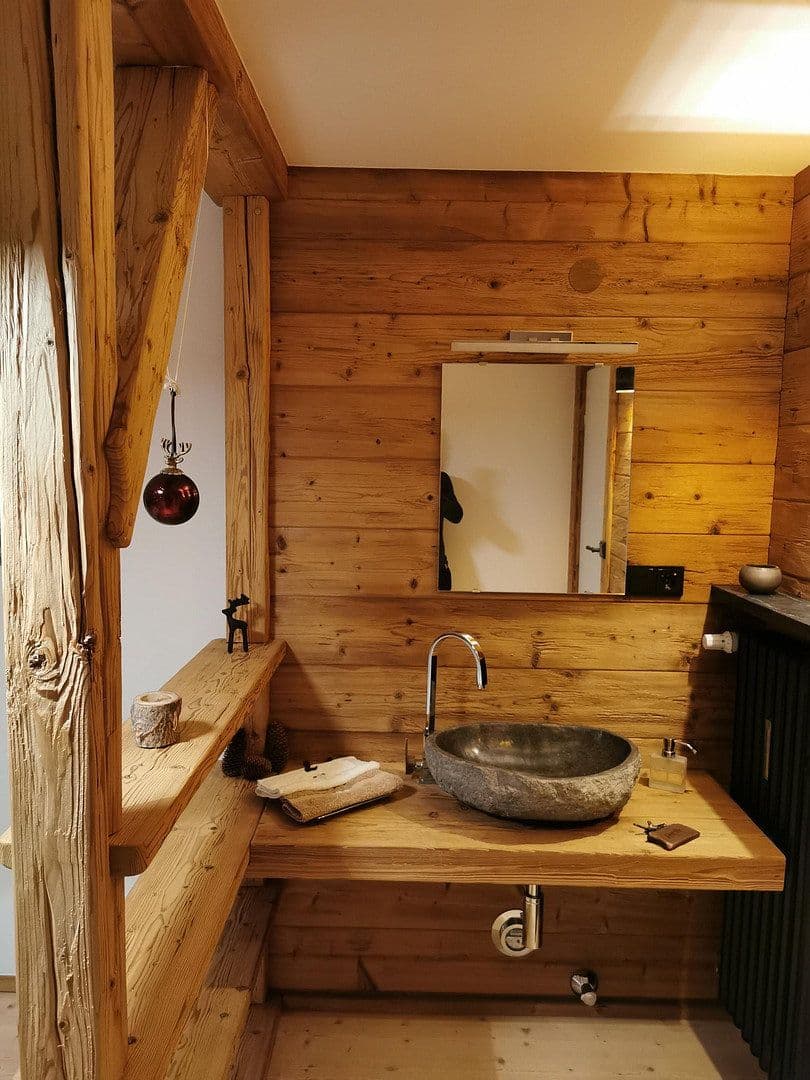 Pronájem bytu 2+kk 69 m², Weissach/Rottach Egern, Bavorsko Pronájem bytu 2+kk 69 m², Weissach/Rottach Egern, Bavorsko