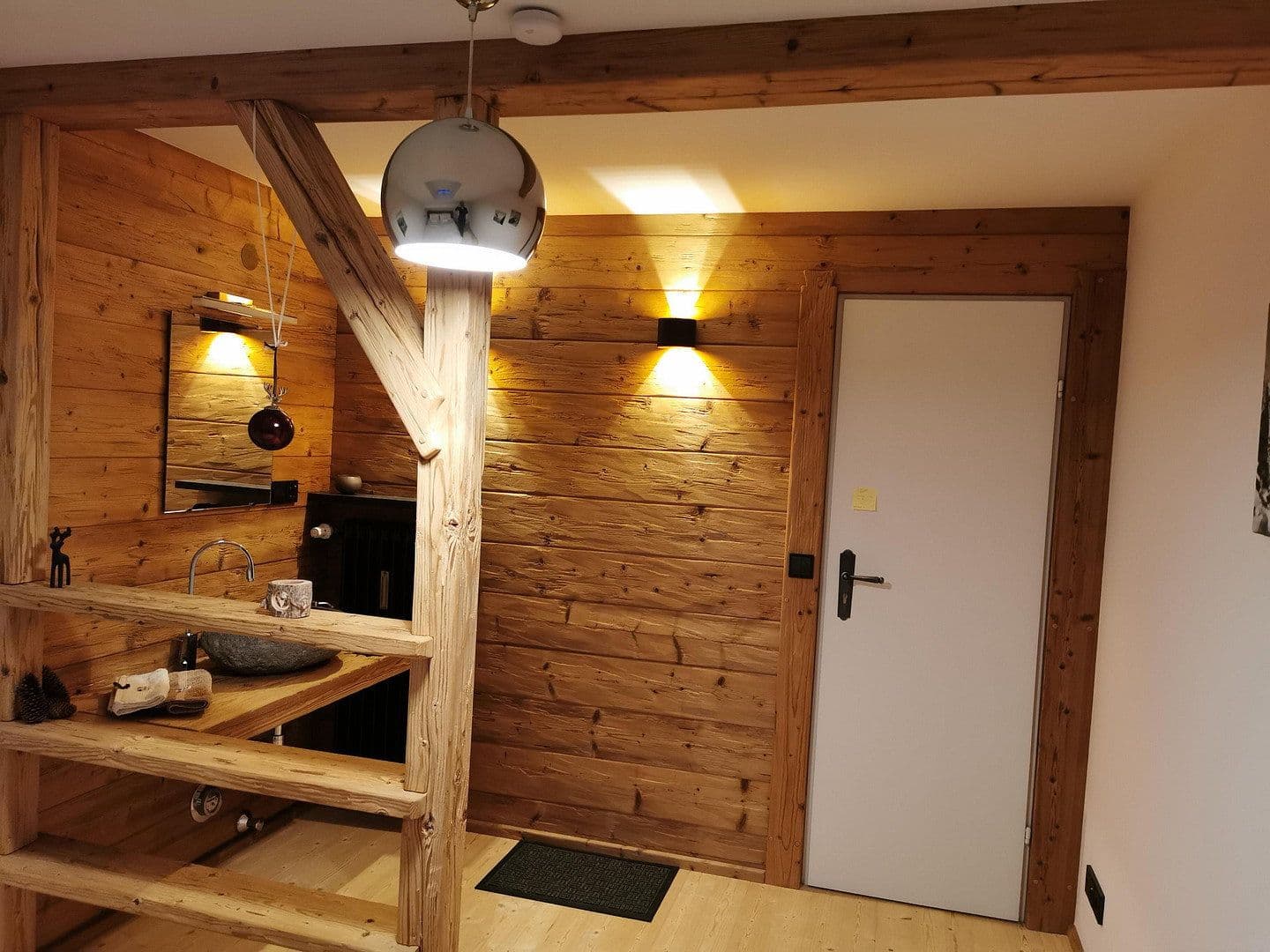 Pronájem bytu 2+kk 69 m², Weissach/Rottach Egern, Bavorsko Pronájem bytu 2+kk 69 m², Weissach/Rottach Egern, Bavorsko