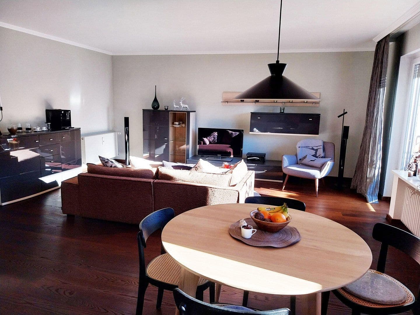 Pronájem bytu 2+kk 69 m², Weissach/Rottach Egern, Bavorsko Pronájem bytu 2+kk 69 m², Weissach/Rottach Egern, Bavorsko