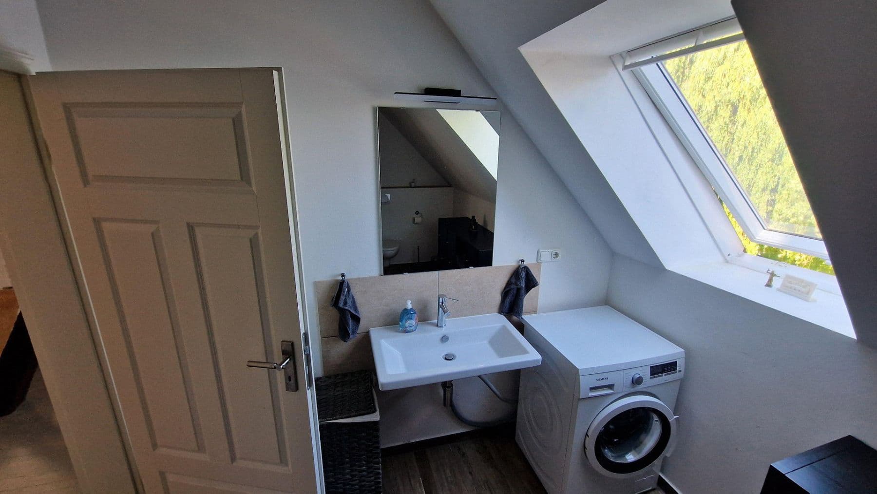 Pronájem bytu 1+1 80 m², Im Dorfe 10, Thomasburg, Dolní Sasko Pronájem bytu 1+1 80 m², Im Dorfe 10, Thomasburg, Dolní Sasko