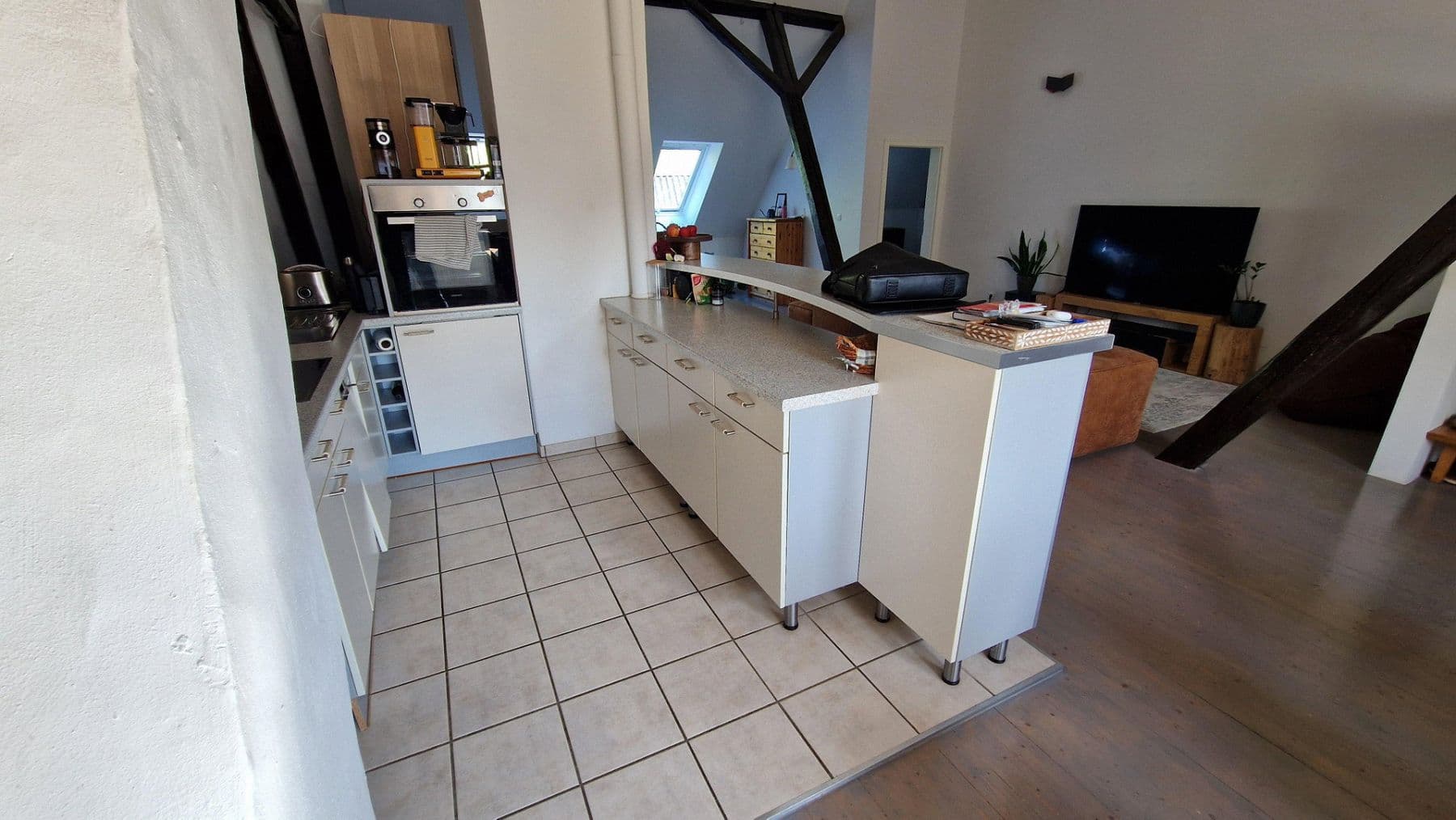 Pronájem bytu 1+1 80 m², Im Dorfe 10, Thomasburg, Dolní Sasko Pronájem bytu 1+1 80 m², Im Dorfe 10, Thomasburg, Dolní Sasko