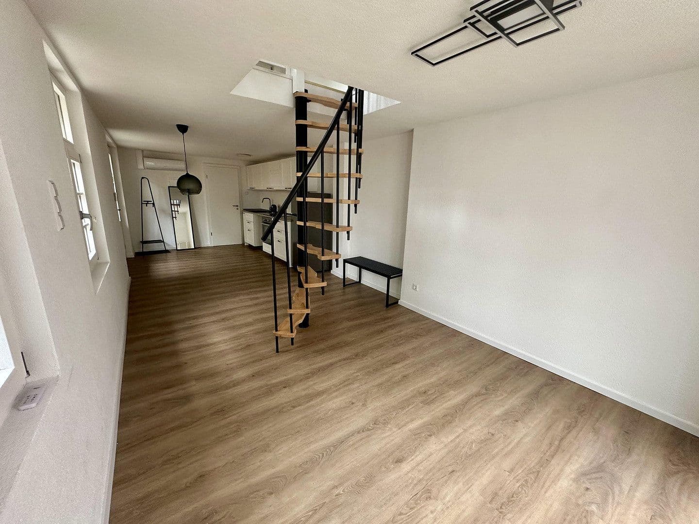 Pronájem bytu 2+1 48 m², Kettengasse 22/4, Eppingen, Bádensko-Württembersko Pronájem bytu 2+1 48 m², Kettengasse 22/4, Eppingen, Bádensko-Württembersko